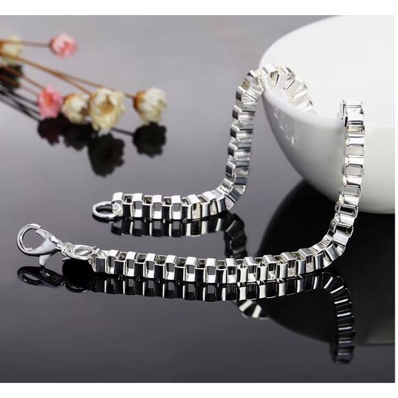 925 Stamped Silver 20CM Bracelet for man woman classic 4MM box chain - Picture 2 of 4
